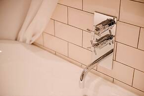 Newton Hall Courtyard Rooms