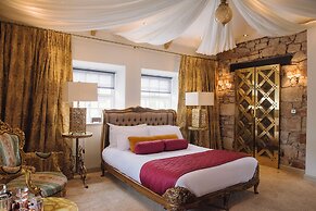 Newton Hall Courtyard Rooms