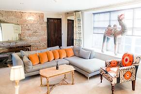 Newton Hall Courtyard Rooms