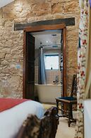 Newton Hall Courtyard Rooms