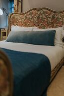 Newton Hall Courtyard Rooms