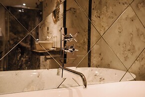 Newton Hall Courtyard Rooms