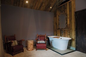 Newton Hall Courtyard Rooms