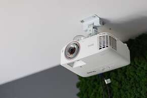 Modern Zoliborz Apartment by Renters