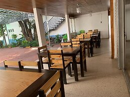 Volcano Hostal y Restaurante