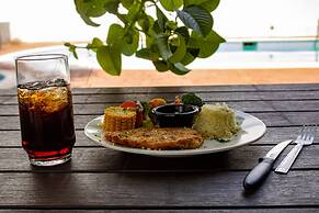 Volcano Hostal y Restaurante