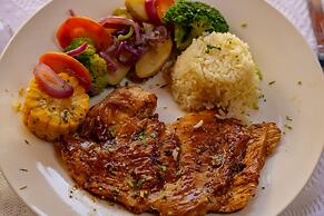 Volcano Hostal y Restaurante