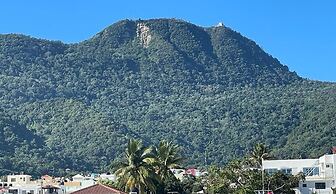 Royal Terrace Queen I