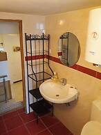 Immaculate 1-bed Apartment in Zubovici, Croatia