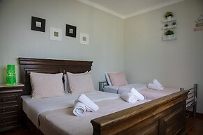 4Ever Palace Design & Nature