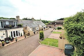 Sleeps 8 - Norham Berwick - Dog Friendly - Quiet