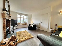 Sleeps 8 - Norham Berwick - Dog Friendly - Quiet