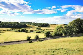 Sleeps 8 - Norham Berwick - Dog Friendly - Quiet