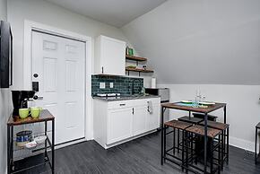 The Oasis Studio - Fountain Square