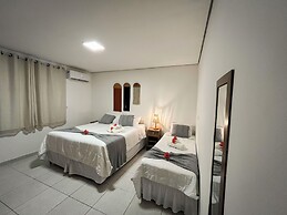 Pousada Unaí - Casa Flor