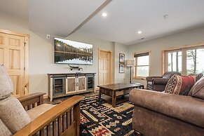 Longview Lodge by Taylor Made Deep Creek