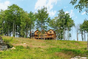 Longview Lodge by Taylor Made Deep Creek