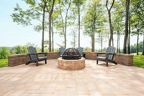 Longview Lodge by Taylor Made Deep Creek