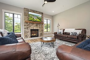 Timber Ridge Haus by Taylor Made Deep Creek