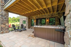 Timber Ridge Haus by Taylor Made Deep Creek