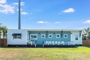 Ew429-chillin at the Beach