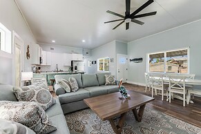 Ew429-chillin at the Beach