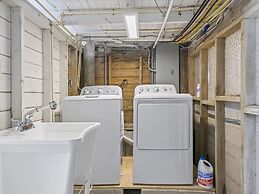 Premier Island Escape