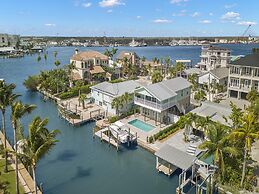 Premier Island Escape