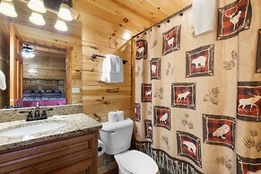 Mountain View Pool Lodge