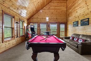 Mountain View Pool Lodge