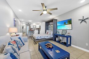 Bb892#104-cristy's Crab Shack