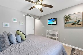 Bb892#104-cristy's Crab Shack