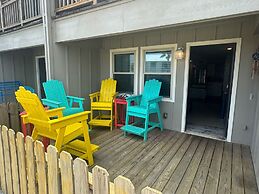 Bb892#104-cristy's Crab Shack