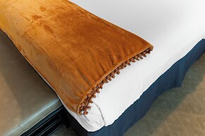 Lucky Gem Penthouse Suites at Signature