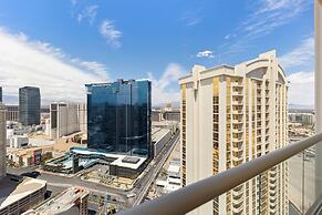 Lucky Gem Penthouse Suites at Signature