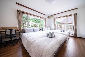 THE VILLA  MOIWA