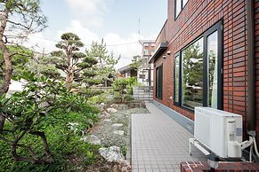 THE VILLA  MOIWA