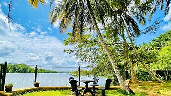 Thotupola Lakehouse