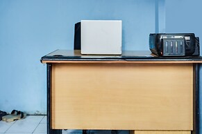 SPOT ON 91797 Mutiara Guest House