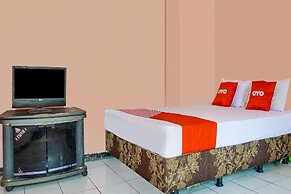 SPOT ON 91797 Mutiara Guest House