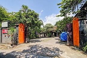 Super OYO 90672 ADHYA GUEST HOUSE LOMBOK
