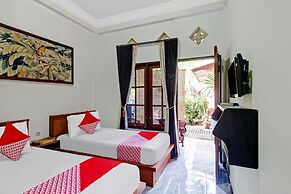 Super OYO 90672 ADHYA GUEST HOUSE LOMBOK