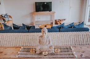 Villa Escape Sandy Bay