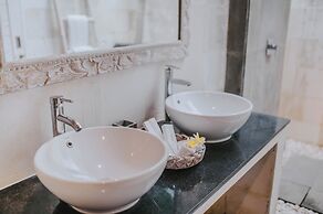 Villa Escape Sandy Bay