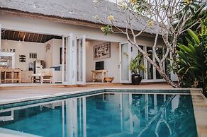 Villa Escape Sandy Bay