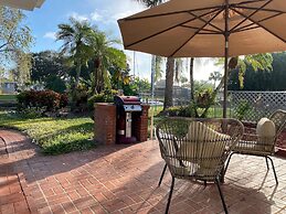 Tamiami On The Canal