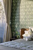 The Coffee City - Healing & Retreats