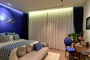 The Coffee City - Healing & Retreats