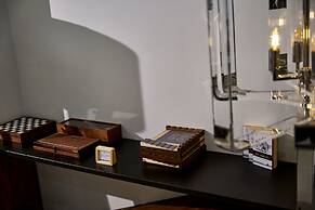 The Coffee City - Healing & Retreats