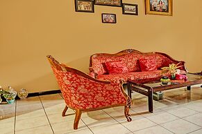 SPOT ON 92450 Homestay Simpang Panji Suroso Syariah